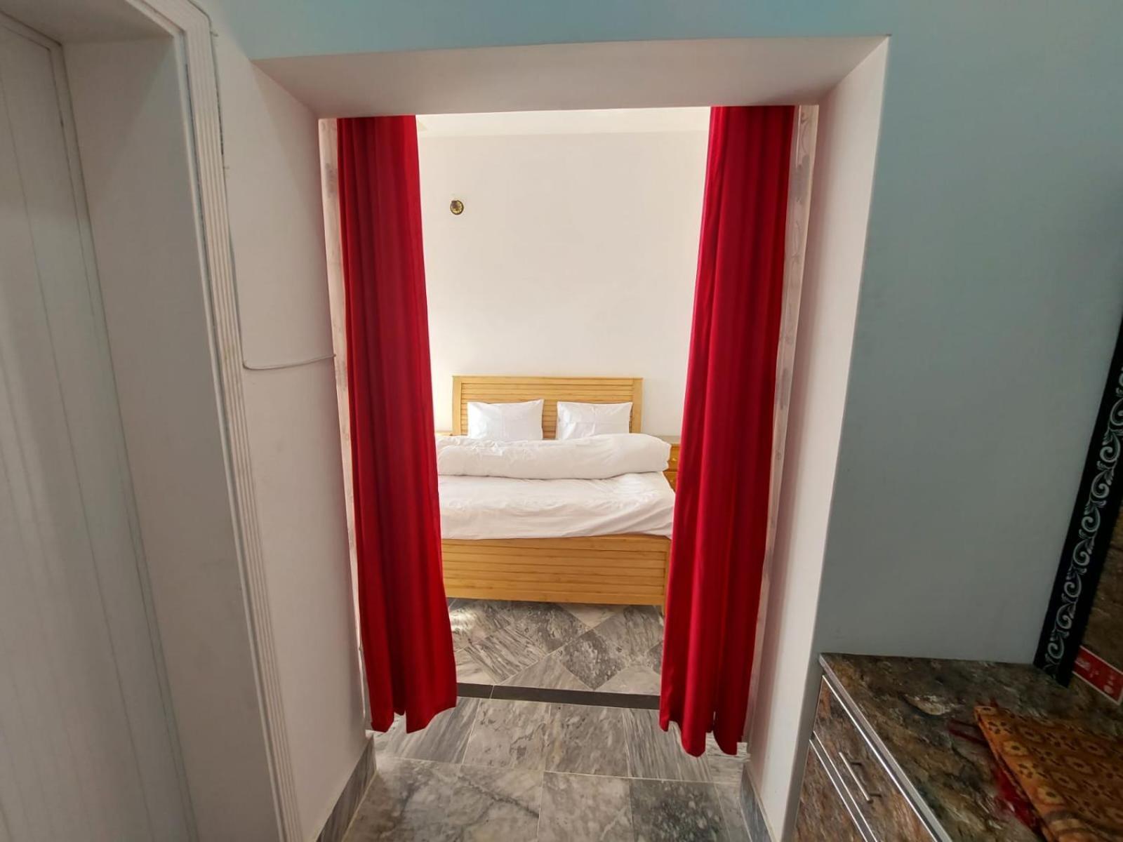 Red Rose Hotel & Resort Mansehra Exteriér fotografie